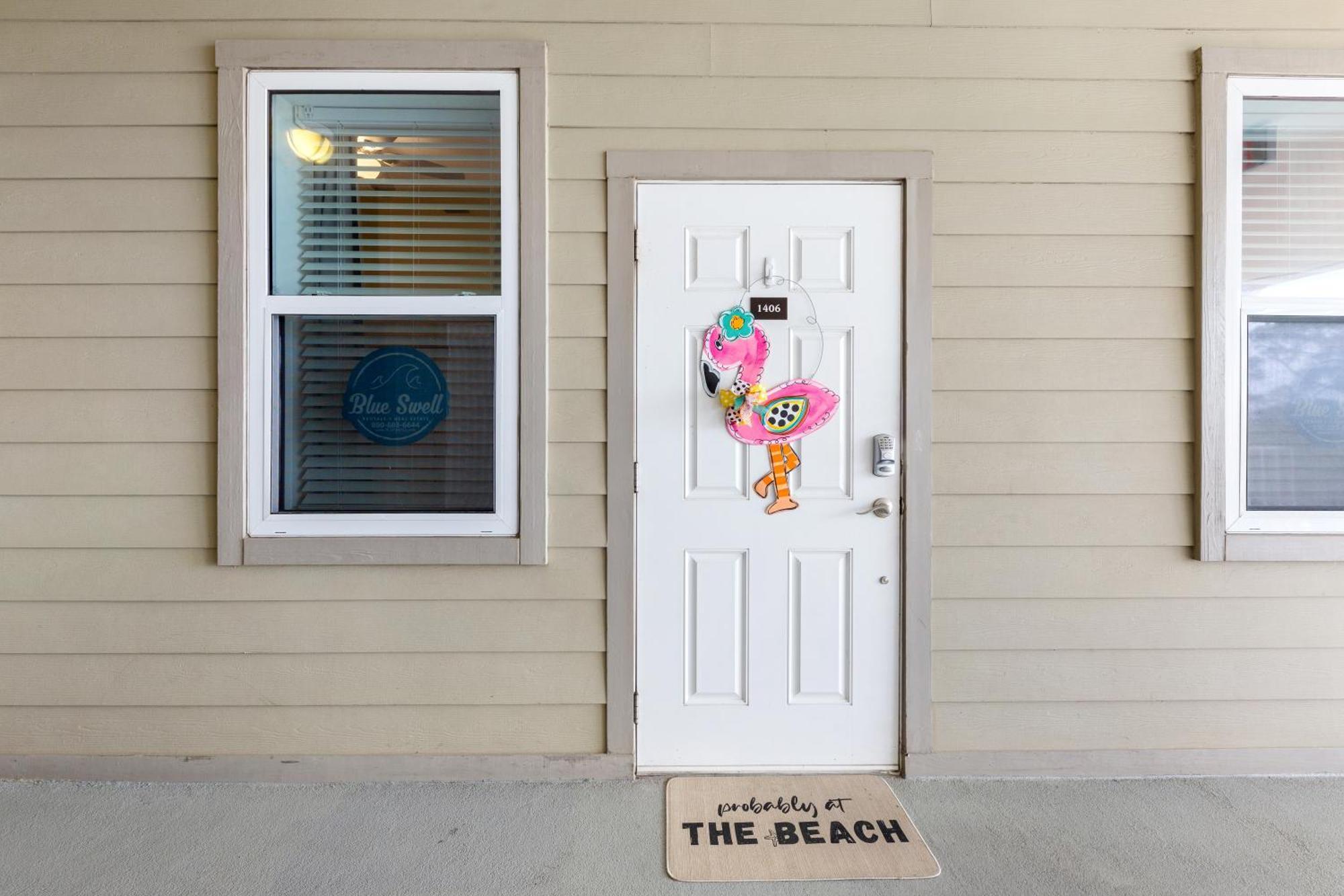 Remarkably Updated 3/2 In Seagrove Highlands - Gulf Views Sleeps 9! شاطئ سانتا روزا المظهر الخارجي الصورة