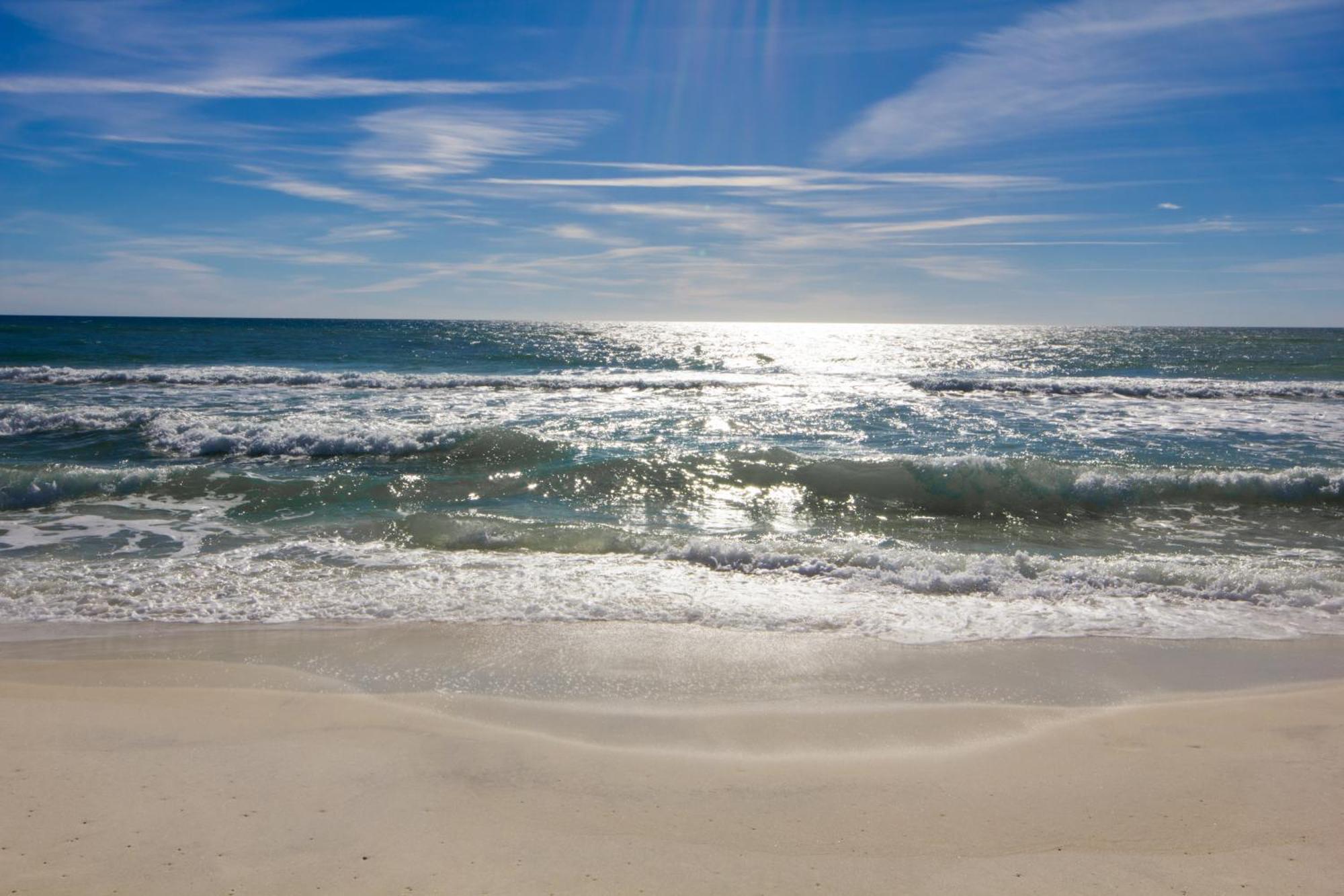 Remarkably Updated 3/2 In Seagrove Highlands - Gulf Views Sleeps 9! شاطئ سانتا روزا المظهر الخارجي الصورة